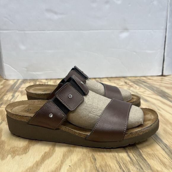 NAOT Ashley Brown Leather Slide Sandals EU Size 40 US 9 Low Wedge Bling Crystals - Picture 1 of 10